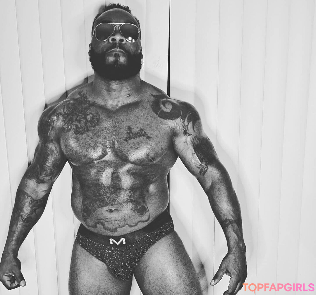 goth trans onlyfans porn image