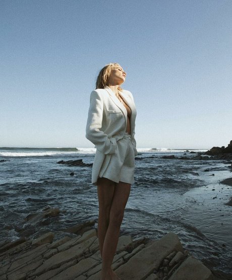 bride onlyfans naked archive