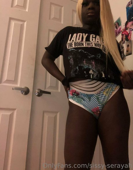 sissy serayah pornstar beautiful photo