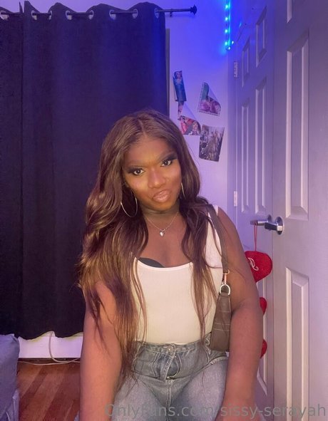 sissy serayah model sexy archive