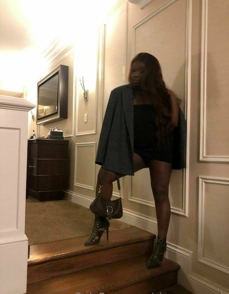 sissy serayah best star images