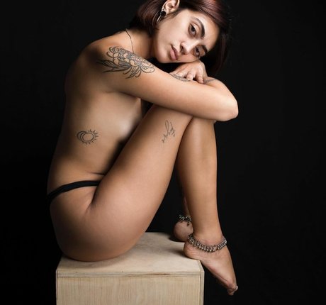 Ariel Tsarfati star porn img