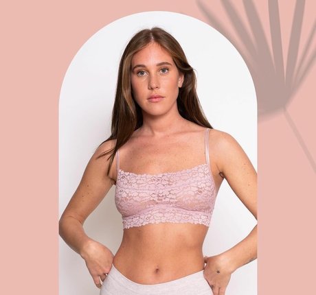 Anna Kourkoulin free model gallery