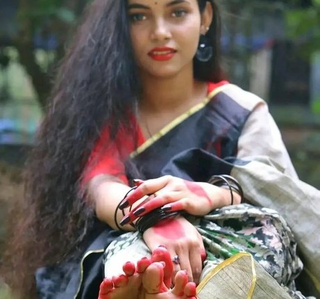 Arpa Roy pornstar hot galleries