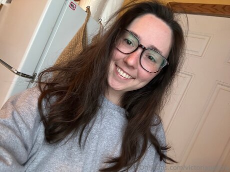 Victoriagetlow model pretty pic