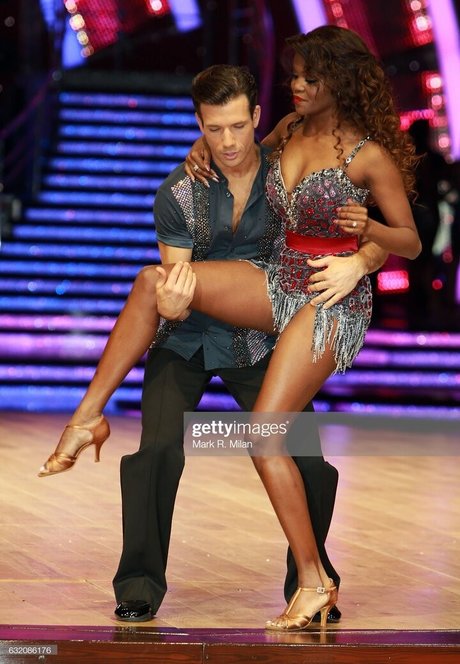 Oti Mabuse perfect star images