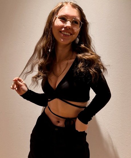 Anna Kauer pornstar hot image