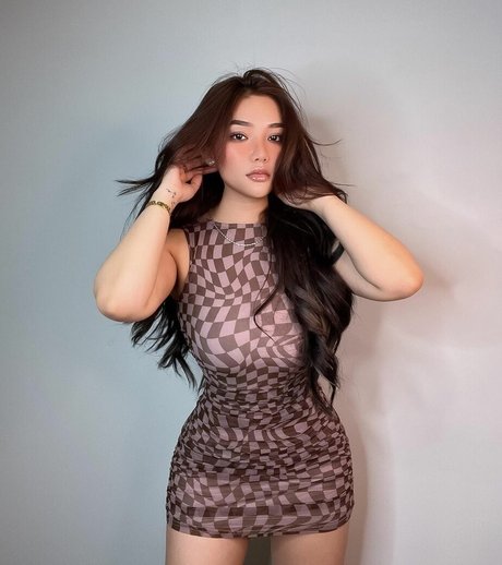 Ngan Nguyen high quality model img