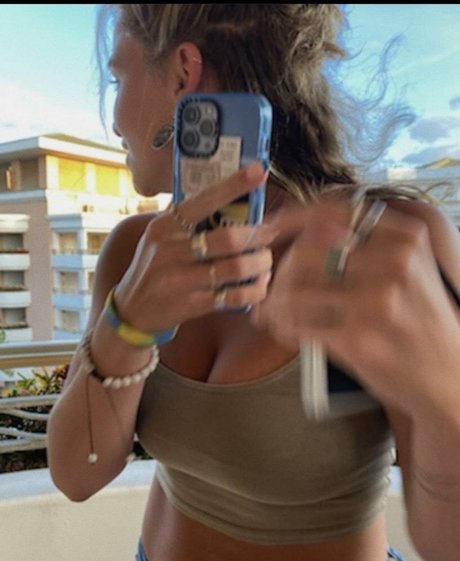 bodybuilder nude onlyfans art naked images