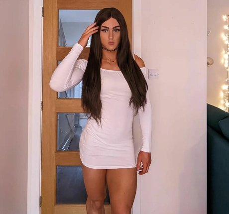 teen lesbian onlyfans pretty image