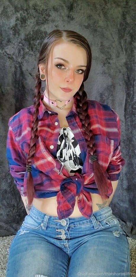 lilydarkofree best model photos