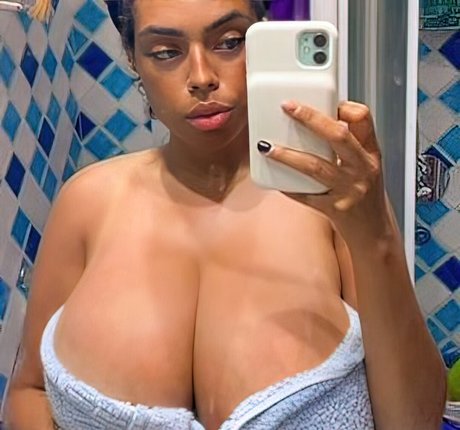 Divanice sexy actress photos