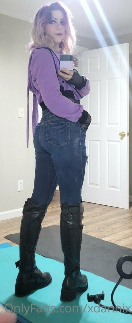 xdannix nudes actress gallery