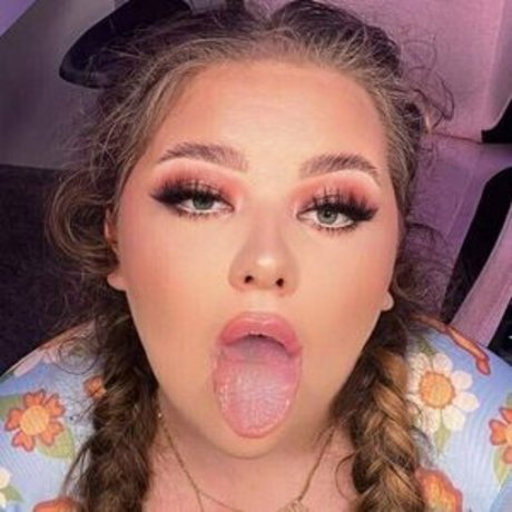 big tits petite onlyfans porn galleries