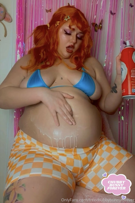 freebigbunnybelly nude model photos