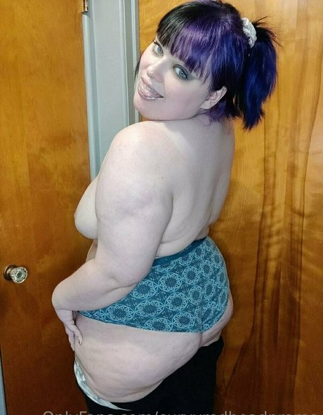 curvyredheadpromo nude star pics