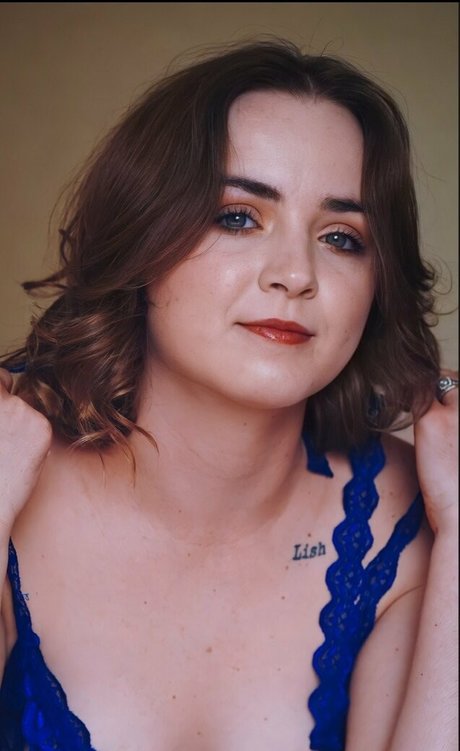 ashleywhitecams free actress img