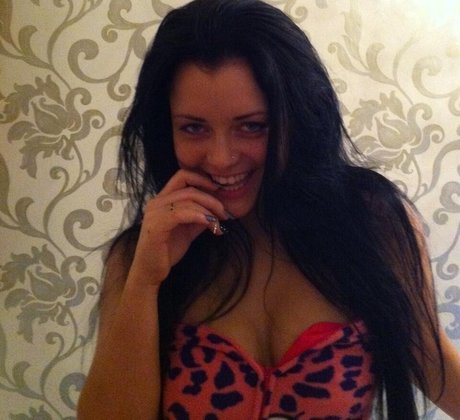 Shona Mcgarty naked pornstar image