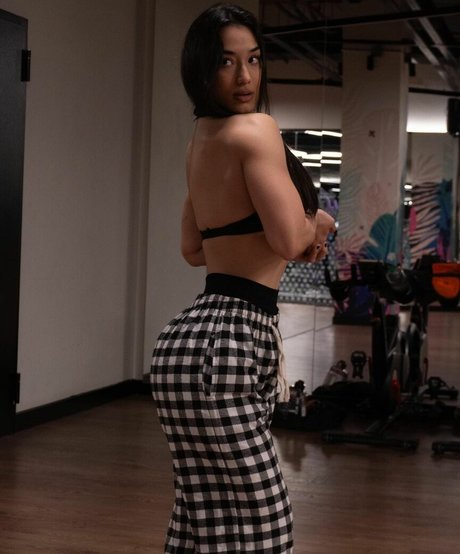 sexy mom onlyfans beautiful naked images