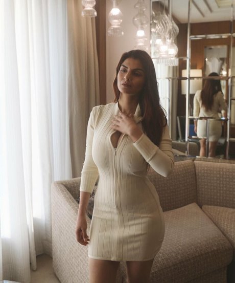 dmv onlyfans beautiful nude images