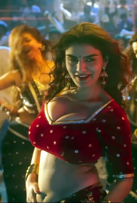 Anveshi Jain beautiful pornstar img