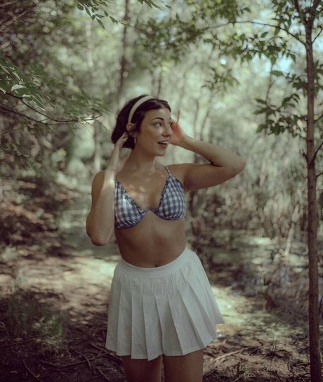 Ebcjpg pretty actress pictures