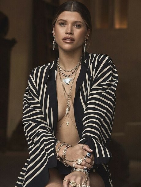 Sofia Richie sexy actress picture