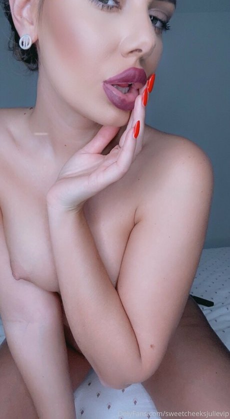 Sweetcheeksjulievip Profile photo