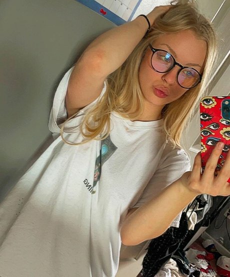 Kylie Shay xxx star galleries