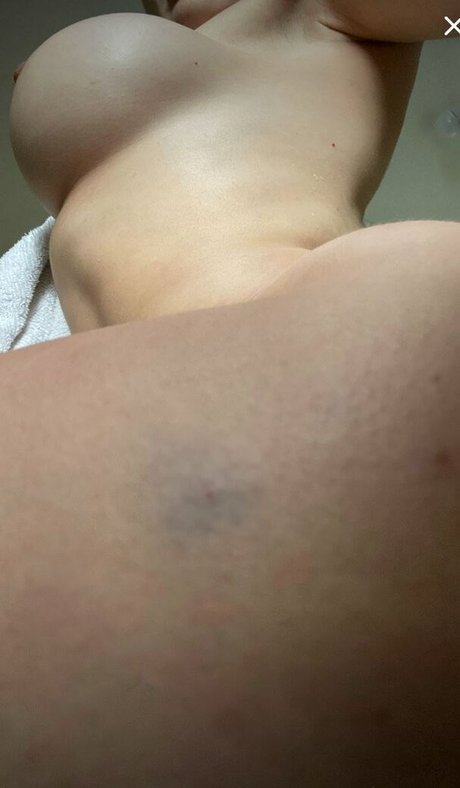 Rosiris Contreras nude star img