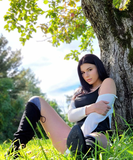 busty teen onlyfans best photos