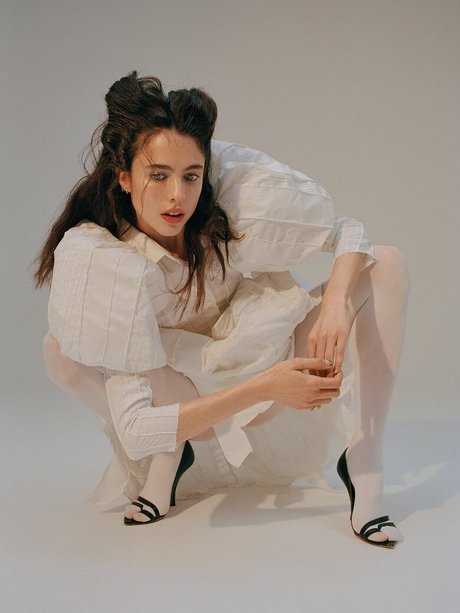 Margaret Qualley model beautiful picture