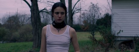 Margaret Qualley perfect actress archive