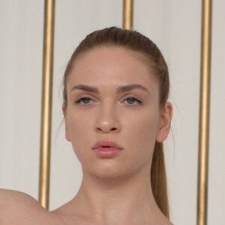 Fia Meos Sofitenvip sex actress gallery