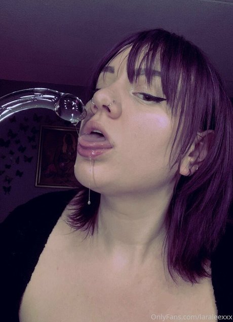 laraleexxx pornstar images