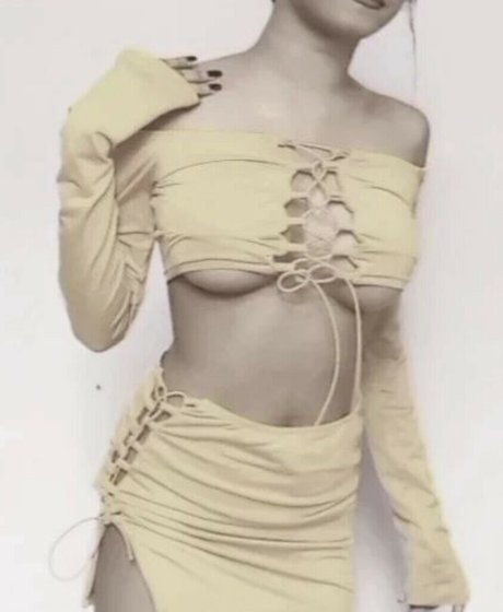 Uva Roy star naked picture