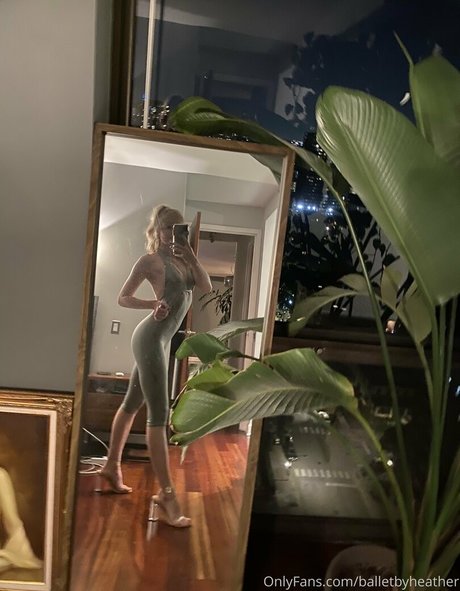 asian cuckold onlyfans hot porn photos