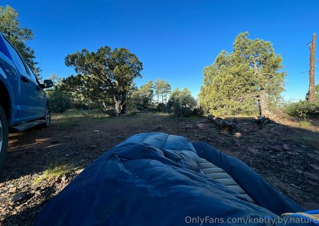 knotty by nature exclusive actress pictures