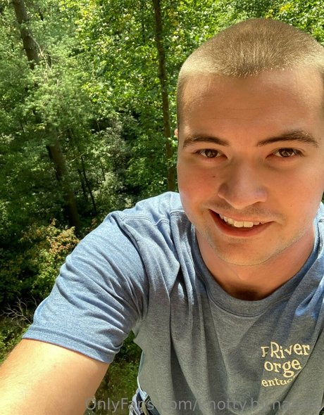 babe brunette onlyfans porn images