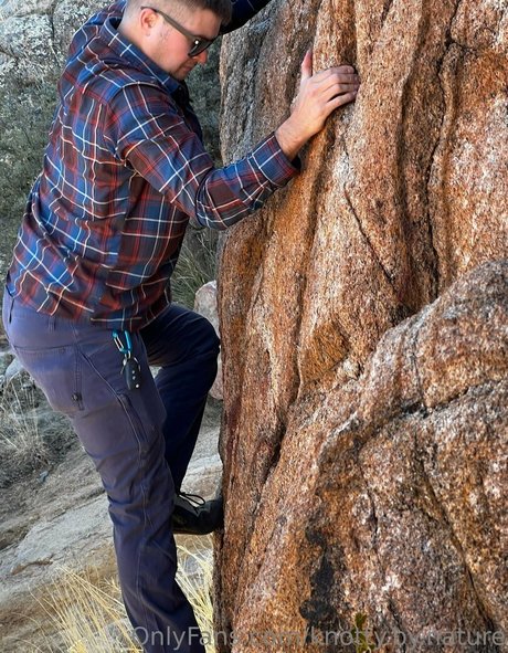 knotty by nature nice model img