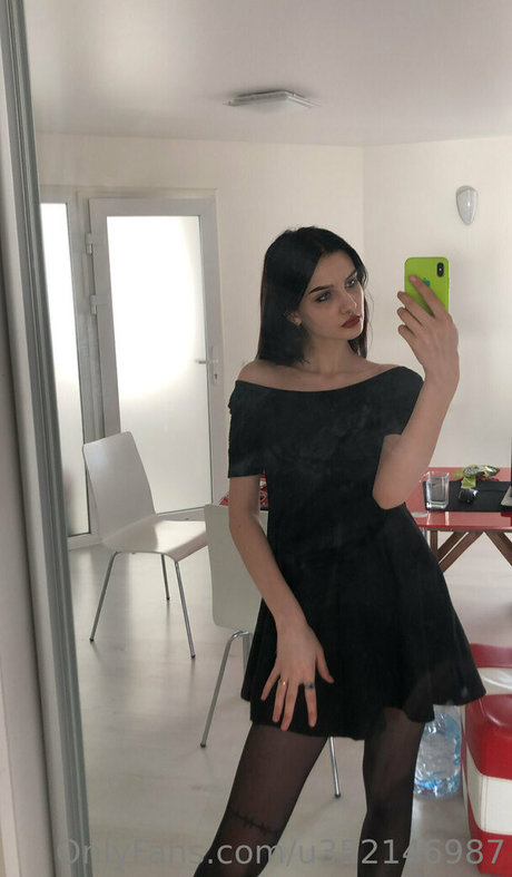 eve in wonderland free pornstar photo