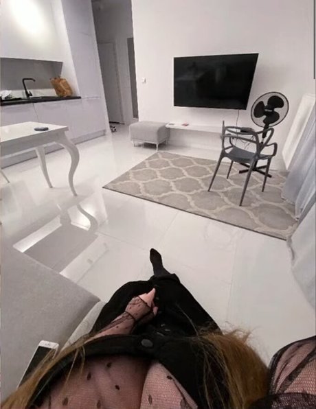 sexy mom onlyfans nice image