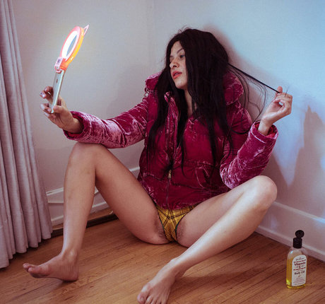 Alia Shawkat star pornographic galleries