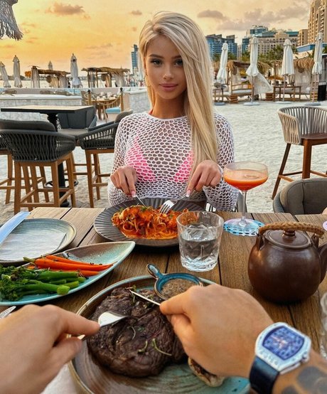 Nastasia Still hd star picture