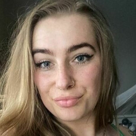 amateur chubby onlyfans nude images