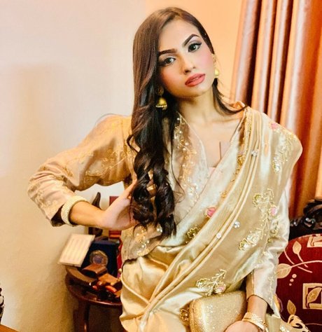 Umme Zamilatun Naima art star pics