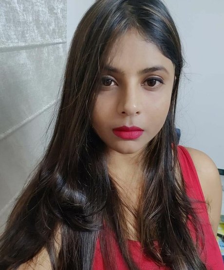 Tassels and Trails pretty model images