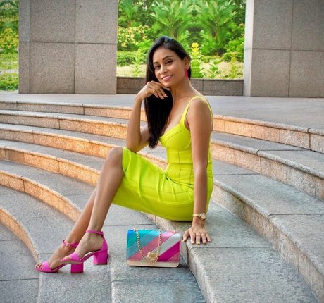 Shivani model best pics