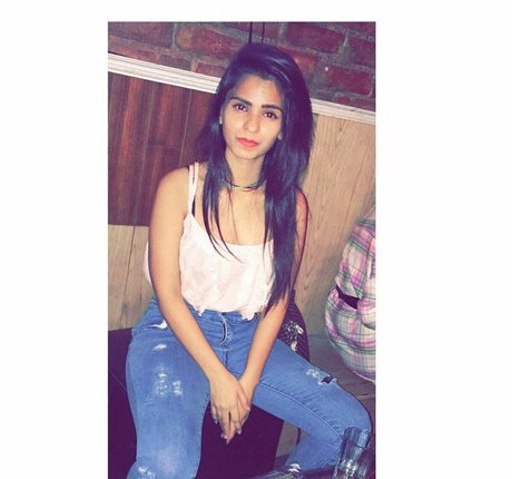 Anjali Gupta erotic pornstar pics