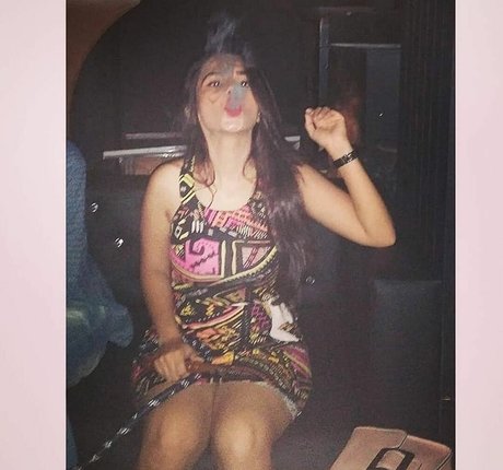 Anjali Gupta Quick photo